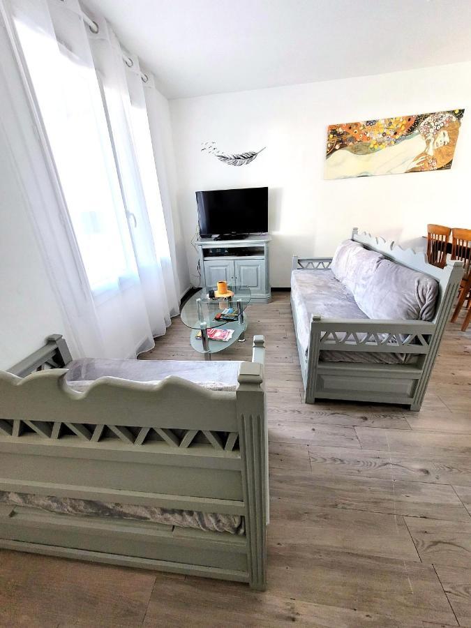 Villa Avec Piscine A บอร์โด ภายนอก รูปภาพ